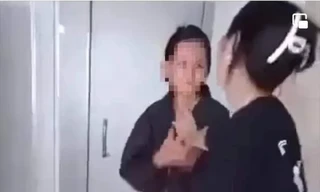 Nữ sinh bị bạn lột đồ, dùng dép đánh vào mặt do mâu thuẫn tại bể bơi