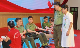 Lan tỏa yêu thương từ những giọt máu hồng