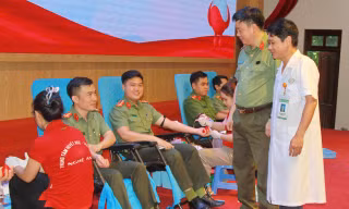 Lan tỏa yêu thương từ những giọt máu hồng