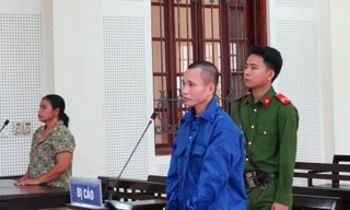 Đâm chết hàng xóm, người đàn ông lĩnh án 17 năm tù