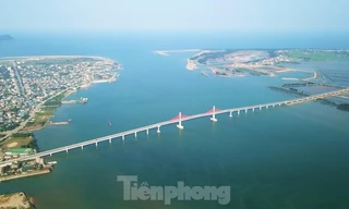 Chi hơn 20 tỷ đồng thắp sáng cầu Cửa Hội nối Nghệ An với Hà Tĩnh