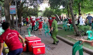 Khách nhậu, nhân viên quán bia chạy tán loạn khi thấy công an 