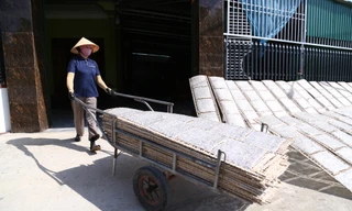 Về ngôi làng ở Nghệ An, trời càng nắng dân càng... phấn khởi