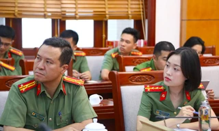 Cán bộ, chiến sĩ Công an Nghệ An học về an ninh, bảo mật khi sử dụng AI