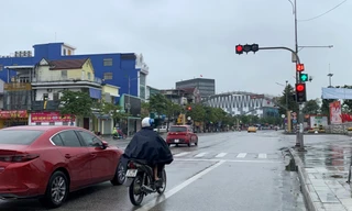 Mới nhất vụ biển 'đèn đỏ được phép đi thẳng': Lãnh đạo TP Vinh chỉ đạo thế nào?