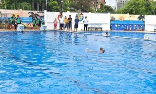 Vụ nam sinh đuối nước trong bể bơi trường học: Hiệu trưởng nói gì?