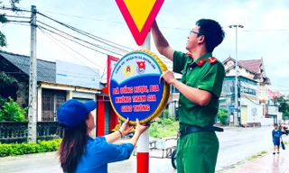 Góp sức trẻ chung tay xây dựng văn minh đô thị