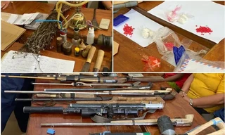 Đồng loạt bắt 12 đối tượng ma tuý, thu giữ 8 khẩu súng