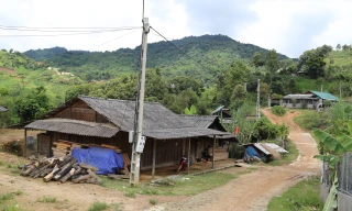 Phê bình 34 đơn vị ở Nghệ An chậm 'tiêu tiền'