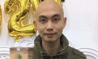 Gia chủ ngỡ ngàng khi người quen xin tá túc bị công an dẫn đi