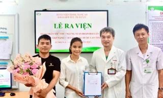 Cứu sống cô gái bị 'thần chết mang đi' hai lần do sốc tim khi đang điều trị bệnh trĩ