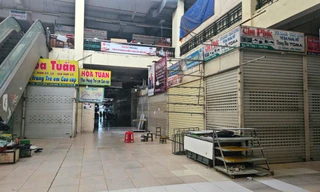 Lý do hơn 1.000 ki-ốt chợ Vinh đóng cửa hàng loạt 