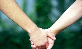 10 điều bạn gái nên làm khi đang yêu