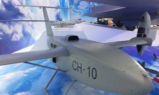Máy bay không người lái dạng cánh bay CH-7 của Trung Quốc