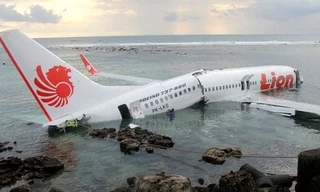 Toàn cảnh thảm kịch máy bay Indonesia chở 189 người rơi xuống biển