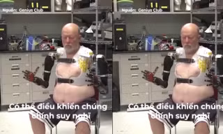 Cận cảnh đôi tay robot được điều khiển bằng suy nghĩ của người