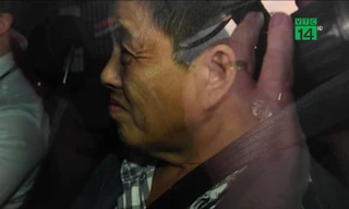 Nhét kim khâu vào dâu tây: Nữ nghi phạm gốc Việt bị bắt thế nào?