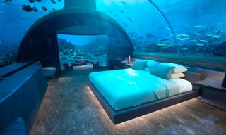 Khách sạn đẹp như thủy cung dưới Ấn Độ Dương giá 1 tỷ đồng/đêm