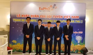 5 thí sinh của đoàn Olympic Việt Nam tham gia EuPhO 2019 tại Latvia