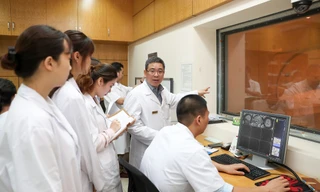 Giáo sư Nguyễn Đình Đức “mách nước” chọn ngành tại Đại học Quốc gia Hà Nội