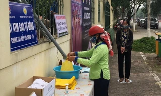 Cây gạo ATM của học sinh phổ thông trong mùa dịch COVID-19