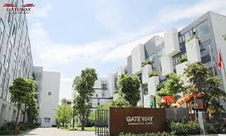 Một học sinh tiểu học tử vong do bị bỏ quên trên xe?