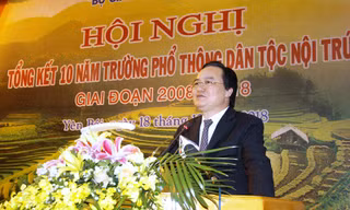 Bộ trưởng Phùng Xuân Nhạ chia sẻ quan điểm của ngành đối với vụ việc xẩy ra tại trường Phổ thông dân tộc nội trú THCS Thanh Sơn, Phú Thọ