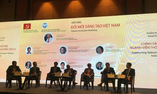 Các diễn giả tham gia thảo luận tại hội thảo