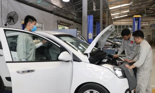 Hiệu trưởng cam kết sinh viên ra trường lương không dưới 6 triệu đồng/tháng