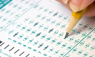 Điểm 0 thi trắc nghiệm khiến thi sinh đỗ thành trượt: Các chuyên gia nói gì?