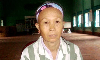 Mẹ lên kế hoạch cùng con cả sát hại con thứ