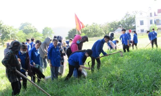 Thanh niên hành động chống rác thải nhựa