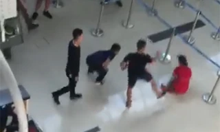 Con trai nguyên chủ tịch huyện tham gia đánh nữ nhân viên hàng không