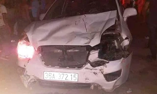 Ô tô 7 chỗ sau vụ tai nạn