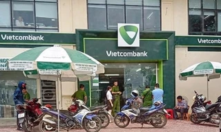 Thông tin mới vụ cán bộ công an xông vào ngân hàng nổ súng