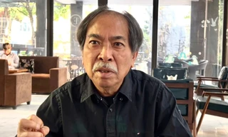 Nền thơ đương đại rộng nhưng không có đỉnh