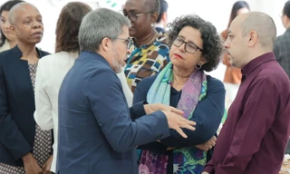 Sinh viên ngành ngôn ngữ hiếm đắt hàng