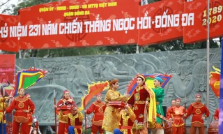 Tái hiện lễ đăng cơ của vua Quang Trung tại khai mạc lễ hội gò Đống Đa