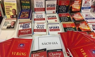Phát hiện hơn 10 tấn sách bán thành phẩm in lậu