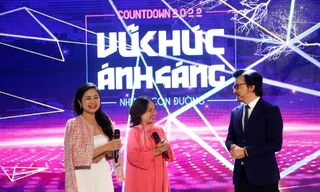 NSND Thu Hà, nghệ sĩ Tú Oanh xuất hiện trong "Vũ khúc ánh sáng"