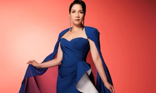 Chị đẹp Mỹ Linh hát mở màn đón Giao thừa 