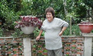 NSƯT Minh Vượng trong tạo hình nhân vật bà Vui "Trở về giữa yêu thương"