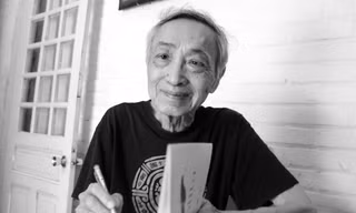 Lễ tang dịch giả Dương Tường
