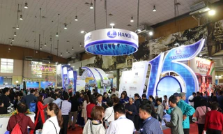 Nhiều cơ hội mua vé máy bay, tour khuyến mại tại VITM Hà Nội 2020