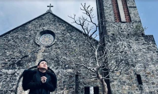 Tùng Dương ra MV xúc động mùa Giáng sinh.