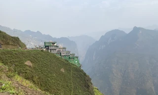 Hà Giang yêu cầu sớm xử lý công trình Mã Pì Lèng. Ảnh: Nguyễn Việt Thanh