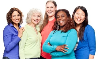 Chế độ ăn phù hợp cho phụ nữ từng độ tuổi