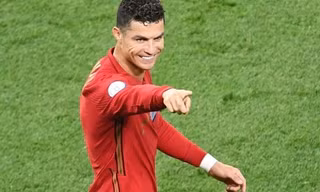 Cristiano Ronaldo viết gì cho đồng đội và người hâm mộ sau khi Bồ Đào Nha qua vòng bảng?