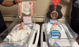 Hai em bé ra đời cùng ngày cùng nơi, có tên giống hệt một cặp vợ chồng quá cố