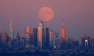 Sắp có nguyệt thực một phần dài nhất thế kỷ: Ảnh hưởng thế nào đến cung hoàng đạo của bạn?